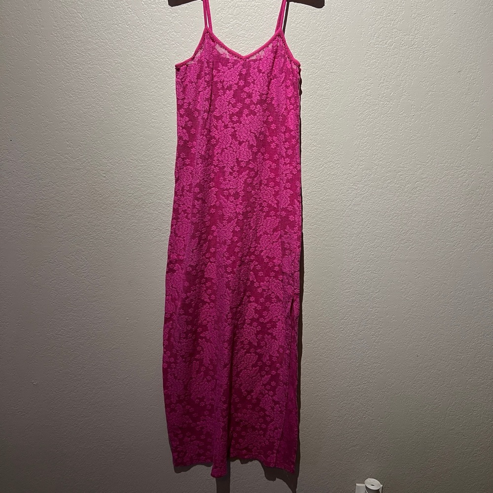 XXI pink lace spandex body on dress super sexy side split size medium.